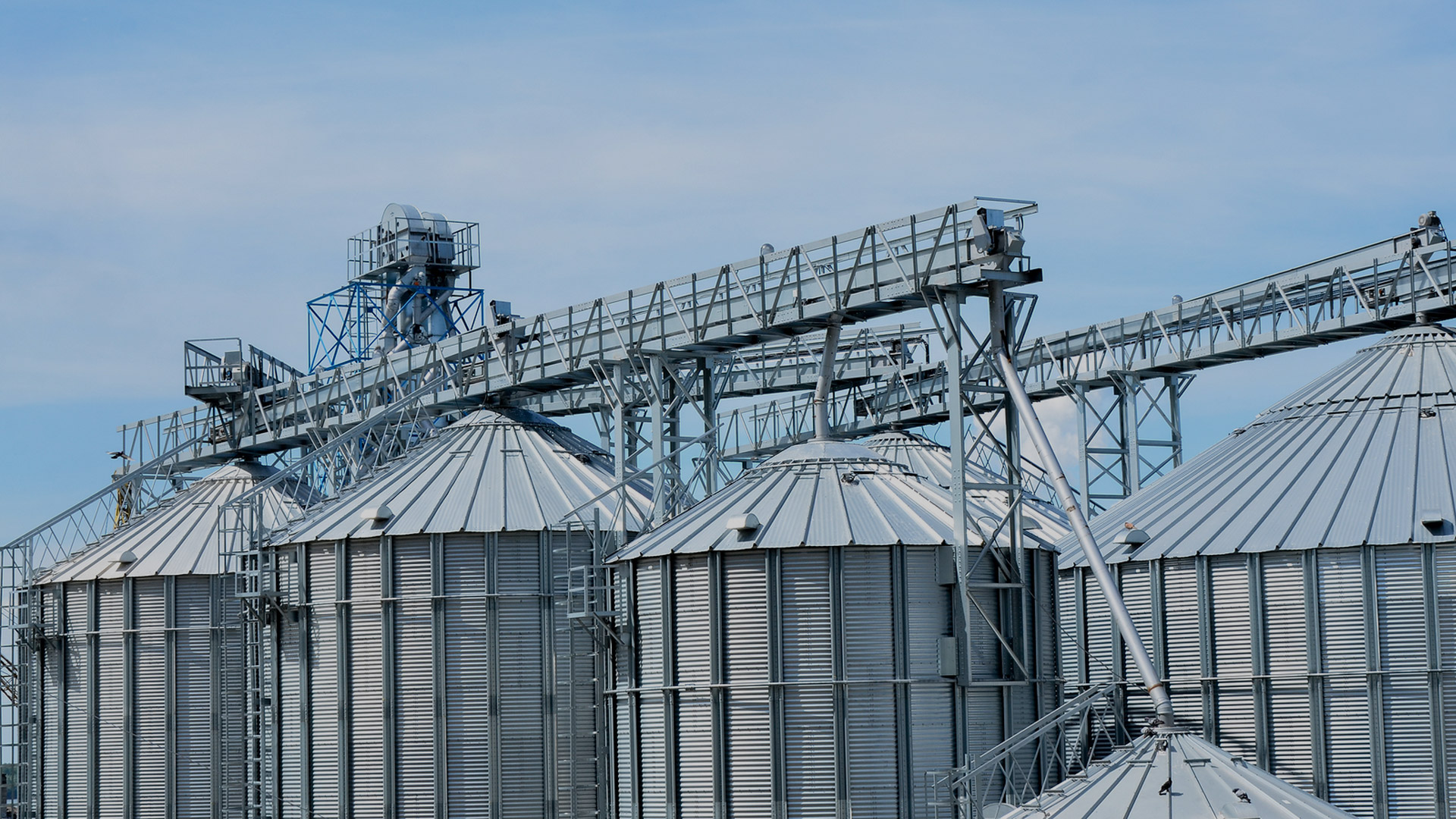 Silos de cereales y legumbres